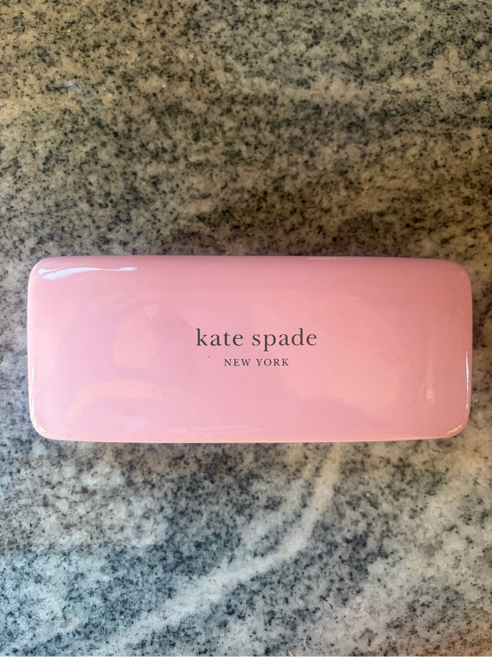 kate spade glossy light pink emerald green hard shell eyewear slim eyeglass case
